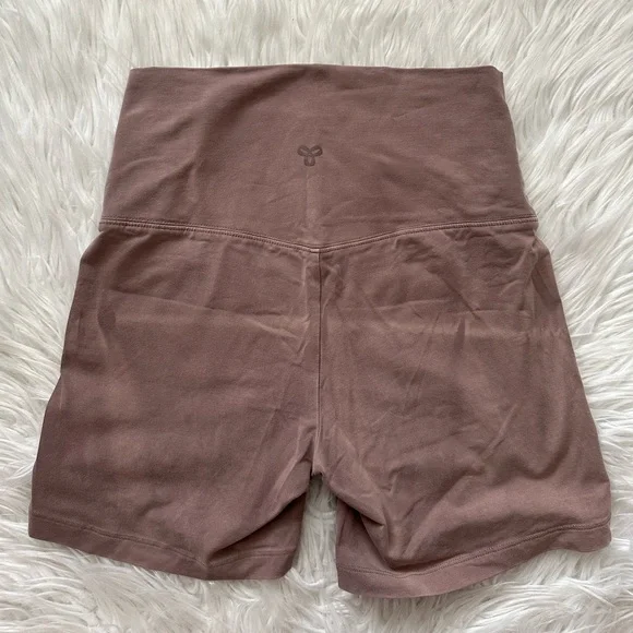 Tnaction - Picture 2 of 3